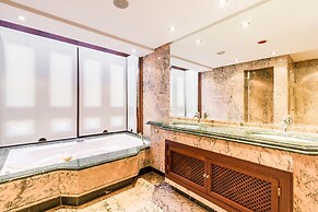 Frontline beach 3 bedroom apartment