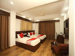 Hotel Aloka Inn