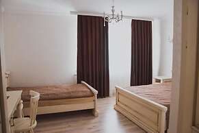 Villa Leku Spa Resort