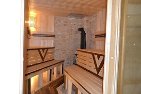 Villa Leku Spa Resort