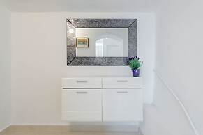 Luxury Apartment Ladovina