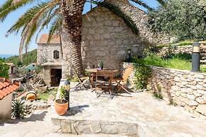 Luxury Apartment Ladovina