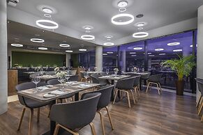 Golden Tulip Design Tbilisi