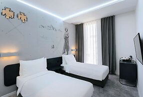 Golden Tulip Design Tbilisi