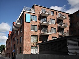 Sky Hotel Apartments City
