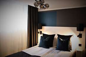 Sky Hotel Apartments City