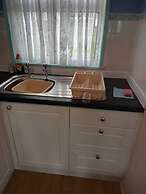 Cosy and Modern Chalet Near Norwich, England