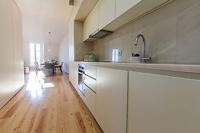 Luxury T.M. Penthouse with a View