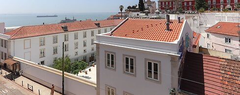Alfama River View Tailor Made Flat