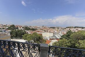 Tailor Made Flat in Central Bairro Alto