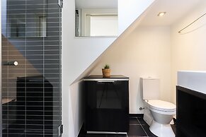 Tailor Made Flat in Central Bairro Alto