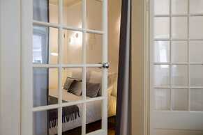 Hip Tailor Made Flat in Bairro Alto