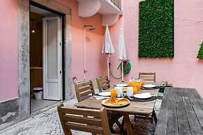Cozy Tailor Made With a Refreshing Terrace