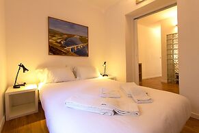 Typical Tailor Made Flat in Central Graça