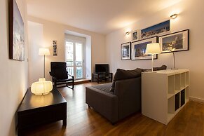 Typical Tailor Made Flat in Central Graça