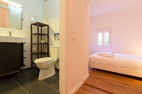 Typical Tailor Made Flat in Central Graça