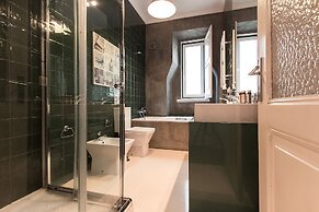 Spacious Tailor Made Bairro Alto