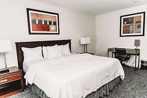 Bicentennial Inn