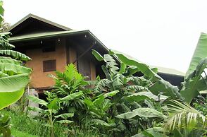 Cirenas Lodge and Regeneration Hub