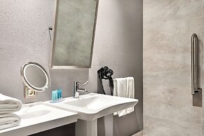 Wyndham Grand Tbilisi