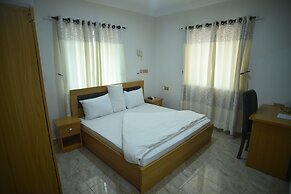 Seth Hotel