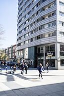 Elegant Apartment Panoramic