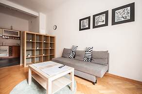 Elegant Apartment Old Town V