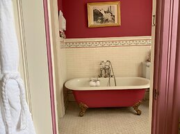 Susquehanna Manor Inn