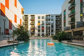 Sonder by Marriott Bonvoy Mill Ave Apartments Tempe