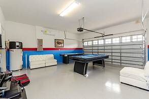 9 Bedroom 5 Bathroom in Champions Gate