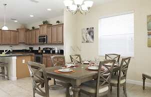 Amazing 6 Bedrs 5 Bths Paradise Palms