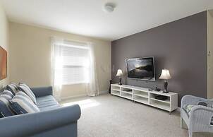 Amazing 6 Bedrs 5 Bths Paradise Palms