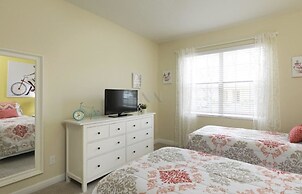 Amazing 6 Bedrs 5 Bths Paradise Palms