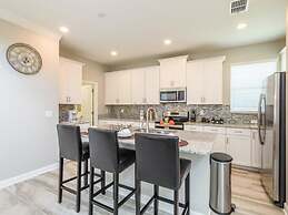 Amazing NEW 5 Bedrooms Champions Gate!