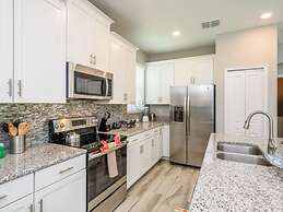 Amazing NEW 5 Bedrooms Champions Gate!