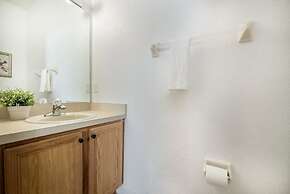 1104cal 4 Bedroom Townhome in a Resort Waterpark