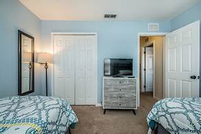 1104cal 4 Bedroom Townhome in a Resort Waterpark