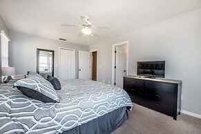 1104cal 4 Bedroom Townhome in a Resort Waterpark