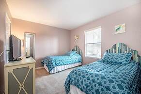 1104cal 4 Bedroom Townhome in a Resort Waterpark