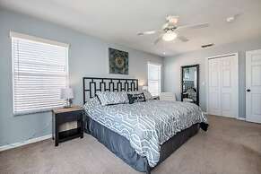 1104cal 4 Bedroom Townhome in a Resort Waterpark