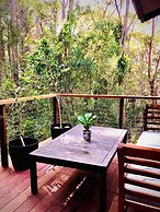 Noosa Hinterland Retreat For Total Isolation