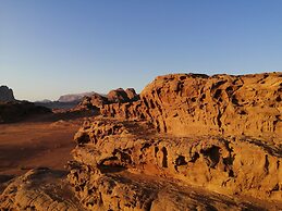 Wadi Rum Blue Sky and Tour
