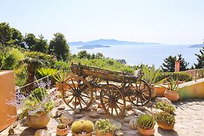 Villa Stratos Skiathos