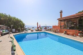 Villa Stratos Skiathos