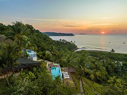 The Tranquilo Lodge - All meals included