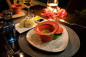 The Tranquilo Lodge - All meals included