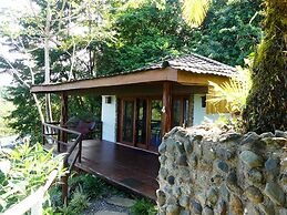 The Tranquilo Lodge - All meals included