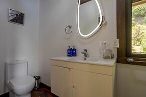 The Tranquilo Lodge - All meals included