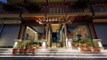 Hotel Bajra