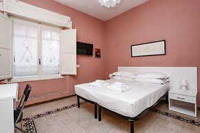 American Uni 2Br Lovely Apt